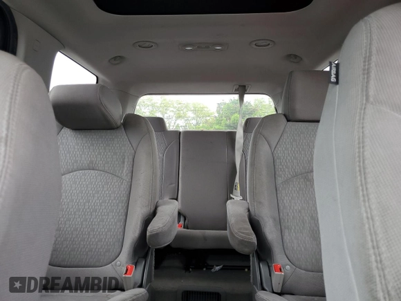2015 GMC Acadia SLE z VIN 1GKKVPKD1FJ385529, wystawiony jako Copart lot #54758615 z przebiegiem 180 826 mil mil oraz Szkoda całkowita • Salvage title. Historia ofert i sprzedaży dostępna na DreamBid. Obrazek 10.
