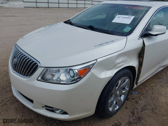 2013 Buick LaCrosse Premium 2 with VIN 1G4GH5E39DF129375, listed as a IAAI auction lot 41741851 with 124,404 mi miles. Bid and sale history available at carsss.com. Image 6.
