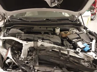 2019 Buick Envision Essence with VIN LRBFXCSA1KD033015, listed as a IAAI auction lot 41889135 with 43,417 mi miles and . Bid and sale history available at carsss.com. Image 10.