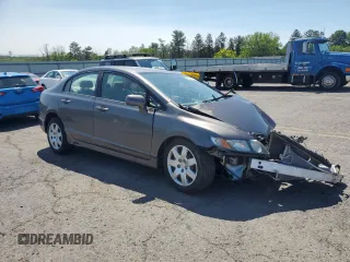 2009 Honda Civic LX z VIN 19XFA16559E020457, wystawiony jako Copart lot #58721185 z przebiegiem Nie podano mil oraz Szkoda całkowita • Salvage title. Historia ofert i sprzedaży dostępna na DreamBid. Obrazek 4.