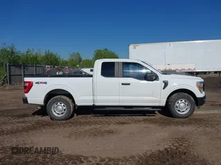 2021 Ford F-150 XL with VIN 1FTFX1E59MFC09787, listed as a IAAI auction lot 42162828 with 96,215 mi miles and . Bid and sale history available at DreamBid. Image 13.