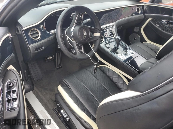 2024 Bentley Continental GT with VIN SCBDT4ZG5RC014894, listed as a Copart auction lot 74459704 with Not Provided miles and Non Repairable. Bid and sale history available at DreamBid. Image 8.