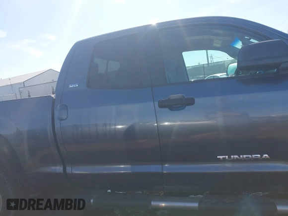2008 Toyota Tundra 4WD Truck with VIN 5TFBV54178X034448, listed as a IAAI auction lot 41686916 with 185,201 mi miles. Bid and sale history available at carsss.com. Image 13.