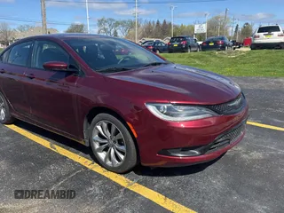 2015 Chrysler 200 S with VIN 1C3CCCBG4FN727223, listed as a Copart auction lot 54967785 with 90,451 mi miles and Clean Title. Bid and sale history available at carsss.com. Image 1.