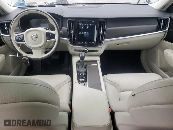 2020 Volvo V90 z VIN YV4A22NL7L1104414, wystawiony jako Copart lot #52523205 z przebiegiem 55 916 mil mil oraz Szkoda całkowita • Salvage title. Historia ofert i sprzedaży dostępna na DreamBid. Obrazek 8.