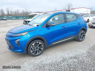 2022 Chevrolet Bolt EUV Premier with VIN 1G1FZ6S00N4133902, listed as a IAAI auction lot 41848203 with 137,784 mi miles. Bid and sale history available at carsss.com. Image 19.