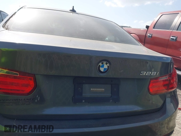 2015 BMW 3 Series 328i with VIN WBA3A5G55FNS90446, listed as a IAAI auction lot 41828658 with 124,867 mi miles. Bid and sale history available at carsss.com. Image 16.