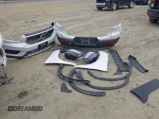 2022 Volvo XC40 Momentum с VIN YV4162UK6N2755592, выставлен на аукционе IAAI как лот 41684922 с пробегом 35 925 миль миль и . История ставок и продаж доступна на DreamBid. Изображение 12.