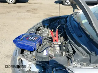 2011 Hyundai Elantra GLS z VIN KMHDH4AE4BU087789, wystawiony jako IAAI lot #43088294 z przebiegiem 211 044 mil mil oraz . Historia ofert i sprzedaży dostępna na DreamBid. Obrazek 13.