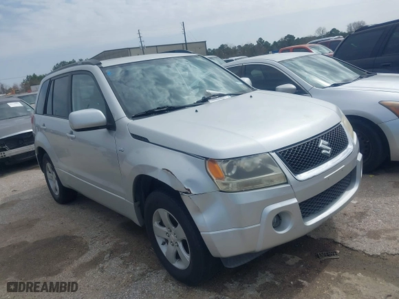 2008 Suzuki Grand Vitara XSport w/Snrf with VIN JS3TD944184102061, listed as a IAAI auction lot 41568021 with 149,610 mi miles. Bid and sale history available at carsss.com. Image 1.