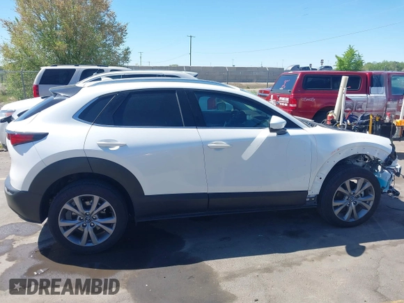 2024 Mazda CX-30 S Premium with VIN 3MVDMBDM8RM633580, listed as a IAAI auction lot 42152915 with 18,679 mi miles and . Bid and sale history available at DreamBid. Image 13.