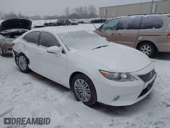 2015 Lexus ES with VIN JTHBK1GG1F2193282, listed as a IAAI auction lot 41238440 with 66,433 mi miles. Bid and sale history available at carsss.com. Image 1.