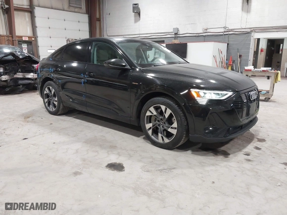 2021 Audi e-tron Sportback S line Premium with VIN WA11AAGE7MB037141, listed as a IAAI auction lot 41787822 with 31,834 mi miles. Bid and sale history available at carsss.com. Image 1.