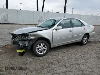 2005 Toyota Camry LE with VIN 4T1BF32KX5U601192, listed as a Copart auction lot 55365485 with 153,251 mi miles and Salvage Title. Bid and sale history available at DreamBid. Image 1.