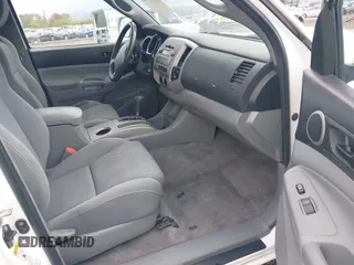 2010 Toyota Tacoma PreRunner with VIN 5TETU4GN0AZ697035, listed as a IAAI auction lot 41976215 with 231,757 mi miles and . Bid and sale history available at DreamBid. Image 5.