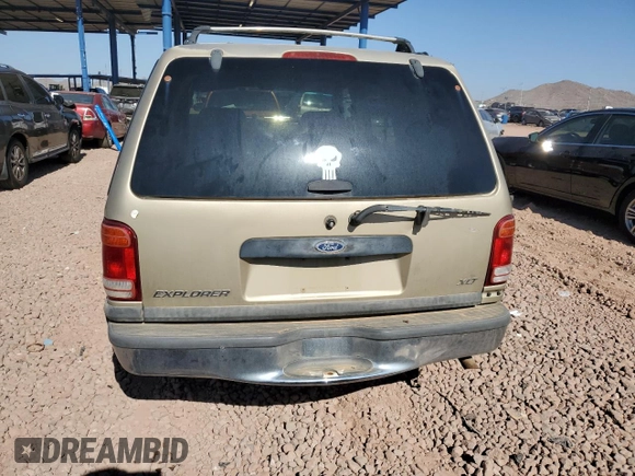 2000 Ford Explorer XLT with VIN 1FMZU63E7YZB87715, listed as a Copart auction lot 43539135 with 233,743 mi miles and Clean title. Bid and sale history available at DreamBid. Image 6.