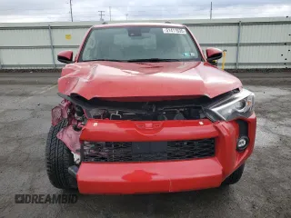 2022 Toyota 4Runner SR5 with VIN JTEMU5JR4N6019845, listed as a Copart auction lot 51411635 with 43,311 mi miles and Salvage title. Bid and sale history available at DreamBid. Image 5.