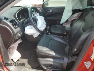2018 Jeep Compass Limited с VIN 3C4NJDCB9JT135845, выставлен на аукционе Copart как лот 50916064 с пробегом 79 168 миль миль и Списание • Salvage title. История ставок и продаж доступна на DreamBid. Изображение 7.