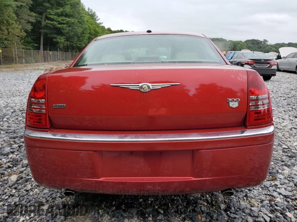 2007 Chrysler 300 C with VIN 2C3LK63HX7H645535, listed as a Copart auction lot 45901304 with 167,558 mi miles and Salvage Title. Bid and sale history available at DreamBid. Image 6.