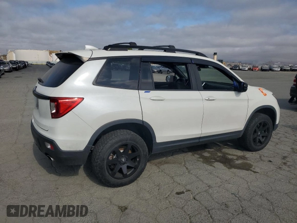 2019 Honda Passport Sport with VIN 5FNYF8H22KB016114, listed as a Copart auction lot 59904715 with Not provided miles and Salvage title. Bid and sale history available at DreamBid. Image 3.