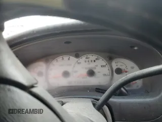 2001 Ford Explorer Sport с VIN 1FMYU70E11UB04952, выставлен на аукционе Copart как лот 43765175 с пробегом 208 223 миль миль и Списание • Salvage title. История ставок и продаж доступна на DreamBid. Изображение 9.