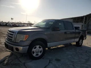 2010 Ford F-150 XL with VIN 1FTEW1C86AFA68569, listed as a Copart auction lot 44916665 with 160,454 mi miles and Clean Title. Bid and sale history available at carsss.com. Image 1.