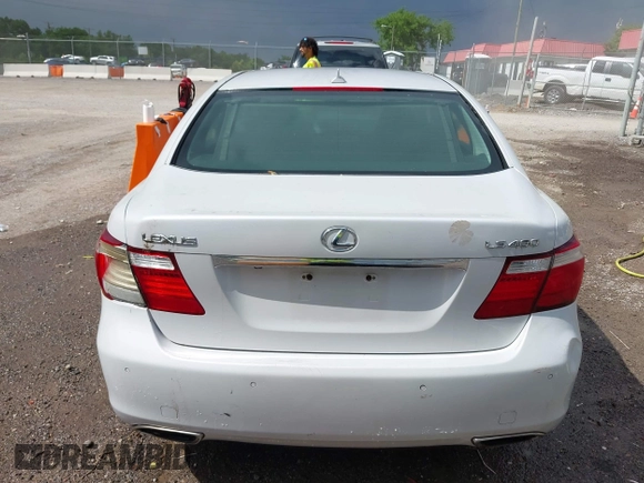 2008 Lexus LS 460 with VIN JTHBL46F185079274, listed as a IAAI auction lot 42219303 with 287,870 mi miles and . Bid and sale history available at DreamBid. Image 16.