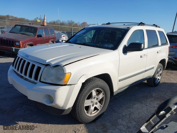 2007 Jeep Grand Cherokee Laredo with VIN 1J8GR48K37C525797, listed as a IAAI auction lot 41929118 with 244,092 mi miles. Bid and sale history available at carsss.com. Image 2.