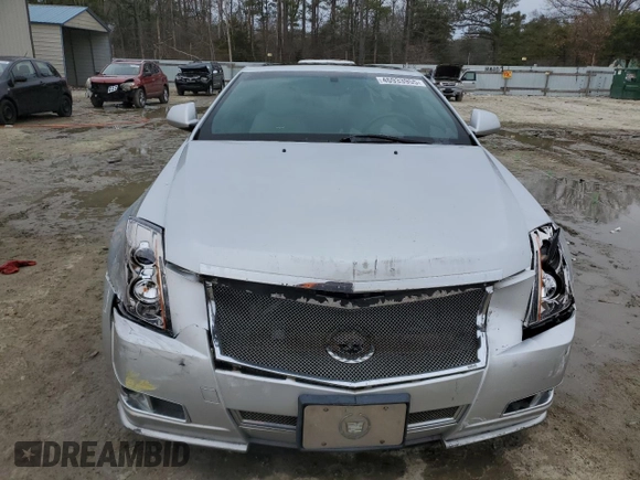 2011 Cadillac CTS with VIN 1G6DM1ED4B0123863, listed as a Copart auction lot 46933955 with 133,346 mi miles and Salvage Title. Bid and sale history available at DreamBid. Image 5.