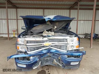 2015 Chevrolet Silverado 1500 High Country with VIN 3GCUKTEJ0FG491799, listed as a IAAI auction lot 41615824 with 118,745 mi miles. Bid and sale history available at carsss.com. Image 12.