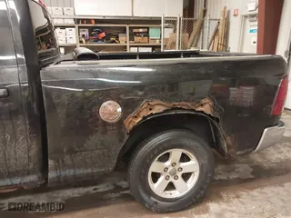 2009 Dodge Ram 1500 SLT with VIN 1D3HV18T09S823240, listed as a IAAI auction lot 41827920 with 179,843 mi miles. Bid and sale history available at carsss.com. Image 18.