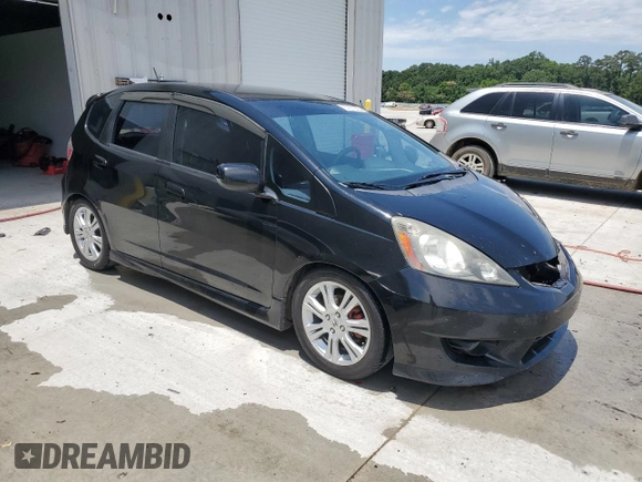 2011 Honda Fit Sport z VIN JHMGE8H51BC015640, wystawiony jako Copart lot #57870555 z przebiegiem 179 497 mil mil oraz Szkoda całkowita • Salvage title. Historia ofert i sprzedaży dostępna na DreamBid. Obrazek 4.