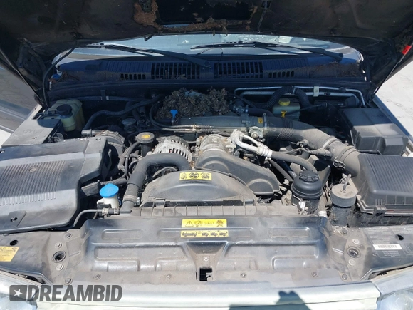 2000 Land Rover Range Rover with VIN SALPV1648YA431684, listed as a IAAI auction lot 41990185 with 130,210 mi miles and . Bid and sale history available at DreamBid. Image 10.