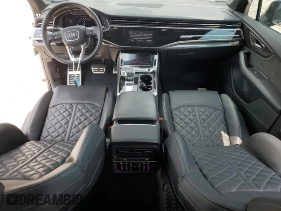 2020 Audi SQ7 z VIN WA1VWAF79LD013335, wystawiony jako Copart lot #56011584 z przebiegiem 35 173 mil mil oraz Szkoda całkowita • Salvage title. Historia ofert i sprzedaży dostępna na DreamBid. Obrazek 8.