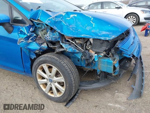 2013 Ford Fiesta SE with VIN 3FADP4EJ6DM130511, listed as a IAAI auction lot 41757636 with 153,664 mi miles. Bid and sale history available at carsss.com. Image 6.