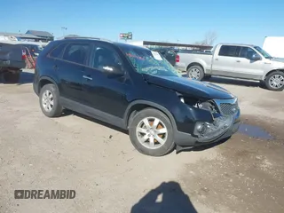 2013 Kia Sorento LX with VIN 5XYKT4A2XDG371836, listed as a IAAI auction lot 41691256 with 1 mi miles. Bid and sale history available at carsss.com. Image 1.
