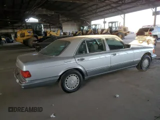1991 Mercedes-Benz 420 Series 420SEL with VIN WDBCA35E4MA606626, listed as a Copart auction lot 83870934 with 64,059 mi miles and Clean Title. Bid and sale history available at carsss.com. Image 3.