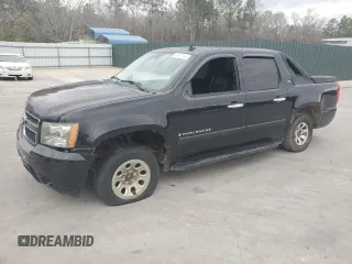 2007 Chevrolet Avalanche LT w/3LT with VIN 3GNFK12397G220204, listed as a Copart auction lot 43641165 with 240,649 mi miles and Salvage Title. Bid and sale history available at carsss.com. Image 1.