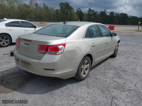 2013 Chevrolet Malibu LS with VIN 1G11B5SA5DF319035, listed as a IAAI auction lot 41940227 with 240,746 mi miles. Bid and sale history available at carsss.com. Image 4.