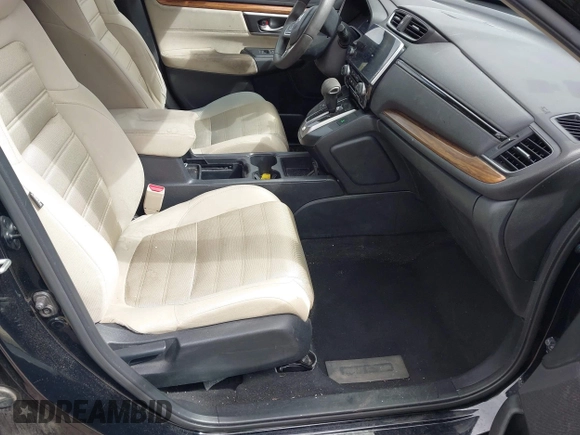 2017 Honda CR-V EX with VIN 2HKRW2H58HH639307, listed as a IAAI auction lot 41831761 with 283,027 mi miles. Bid and sale history available at carsss.com. Image 5.