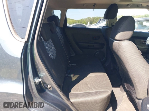 2010 Kia Soul + with VIN KNDJT2A23A7069815, listed as a IAAI auction lot 40173837 with 116,028 mi miles. Bid and sale history available at carsss.com. Image 8.