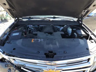 2018 Chevrolet Suburban Premier z VIN 1GNSKJKC5JR187207, wystawiony jako Copart lot #57348895 z przebiegiem 171 712 mil mil oraz Nie do naprawy • Non repairable. Historia ofert i sprzedaży dostępna na DreamBid. Obrazek 12.