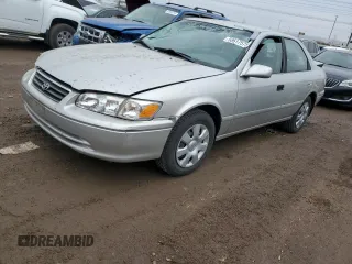 2001 Toyota Camry CE with VIN 4T1BG22K61U094759, listed as a Copart auction lot 50617575 with 125,121 mi miles and Salvage Title. Bid and sale history available at carsss.com. Image 1.
