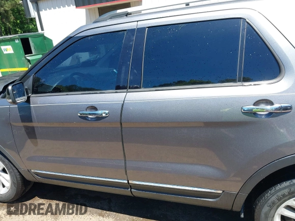 2014 Ford Explorer XLT z VIN 1FM5K8D84EGB48175, wystawiony jako IAAI lot #42188146 z przebiegiem 109 642 mil mil oraz . Historia ofert i sprzedaży dostępna na DreamBid. Obrazek 14.