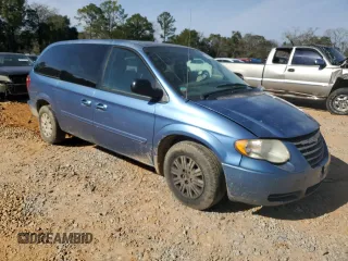 2007 Chrysler Town & Country LWB LX with VIN 2A4GP44R07R330810, listed as a Copart auction lot 89013685 with 294,549 mi miles and Salvage Title. Bid and sale history available at carsss.com. Image 4.