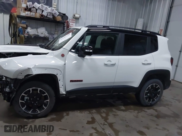 2023 Jeep Renegade Trailhawk with VIN ZACNJDC16PPP37073, listed as a IAAI auction lot 41181339 with 10,395 mi miles and . Bid and sale history available at DreamBid. Image 14.