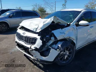 2018 Kia Sportage EX with VIN KNDPN3ACXJ7470734, listed as a IAAI auction lot 41859915 with 123,918 mi miles and . Bid and sale history available at DreamBid. Image 6.