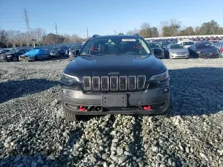 2022 Jeep Cherokee Trailhawk with VIN 1C4PJMBX7ND550115, listed as a Copart auction lot 41688785 with 25,272 mi miles and Salvage Title. Bid and sale history available at DreamBid. Image 11.