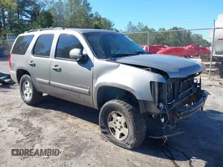 2007 Chevrolet Tahoe LTZ z VIN 1GNFK13097J344590, wystawiony jako IAAI lot #40854777 z przebiegiem 315 424 mil mil oraz . Historia ofert i sprzedaży dostępna na DreamBid. Obrazek 1.