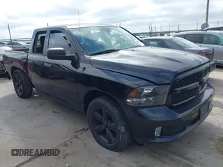 2016 Ram 1500 Express z VIN 1C6RR6FG1GS107293, wystawiony jako IAAI lot #42180339 z przebiegiem 182 237 mil mil oraz . Historia ofert i sprzedaży dostępna na DreamBid. Obrazek 1.
